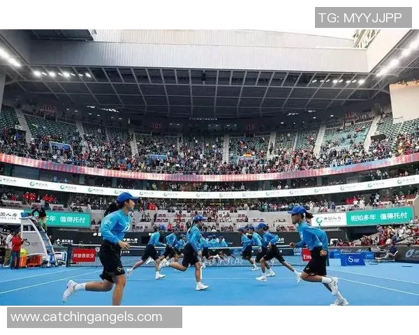 上海网球队创历史新高网球耐力排名引发广泛关注与讨论 上海网球队创历史新高网球耐力排名引发广泛关注与讨论