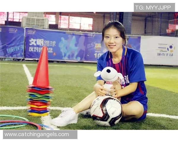 娜娜在足球界的崛起与成就揭秘这位明星球员的故事你了解多少 娜娜在足球界的崛起与成就揭秘这位明星球员的故事你了解多少