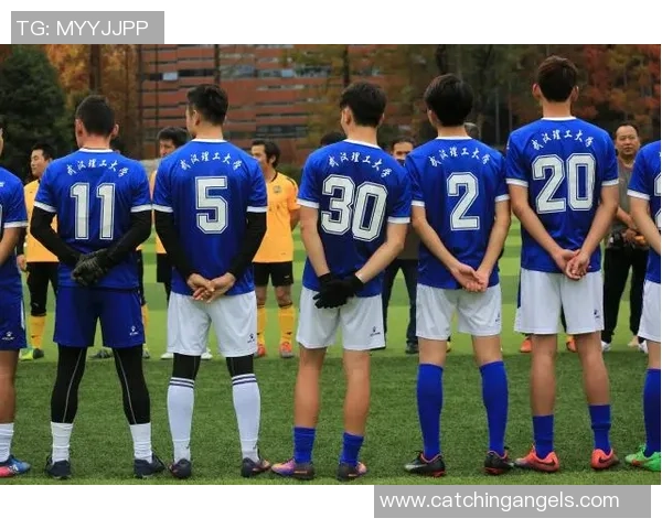 武汉足球队与上海足球队的耐力较量赛后分析与总结