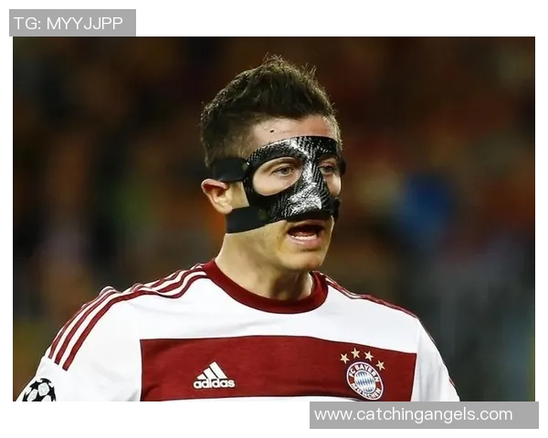 足球明星面具侠游戏评测揭秘玩法与角色魅力的完美结合 足球明星面具侠游戏评测揭秘玩法与角色魅力的完美结合