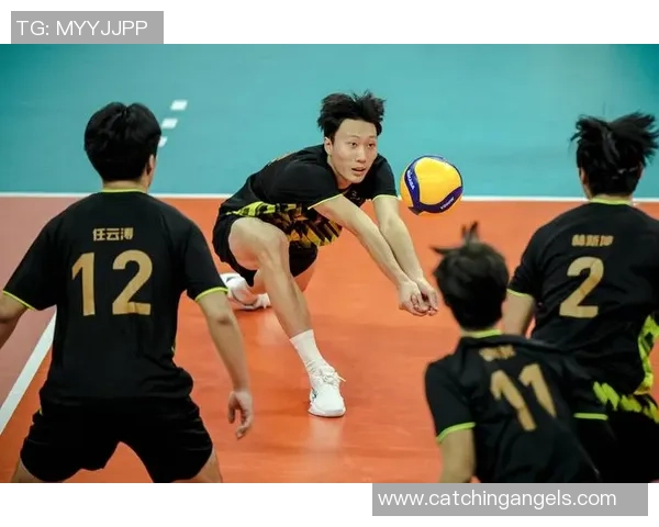 重庆排球队与西安排球队战术对决的赛后分析与总结