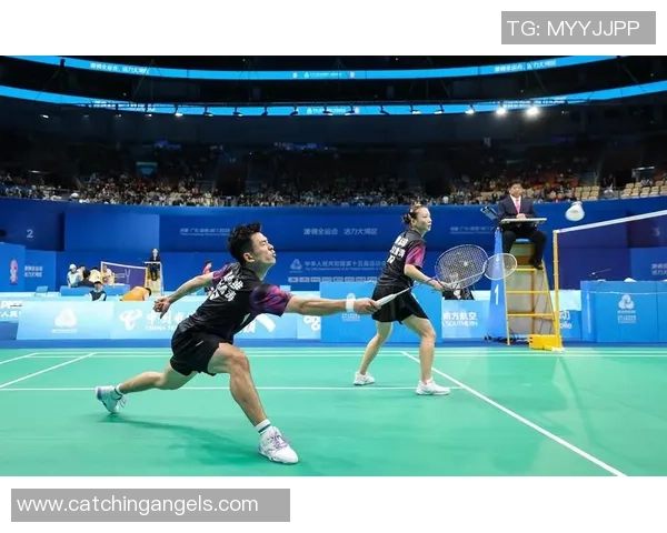 重庆羽毛球队在羽毛球速度排行榜中荣获第四名展现出强劲实力与潜力 重庆羽毛球队在羽毛球速度排行榜中荣获第四名展现出强劲实力与潜力