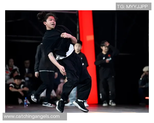 攀岩联赛点评:北京街舞队的个人能力表现 攀岩联赛点评:北京街舞队的个人能力表现