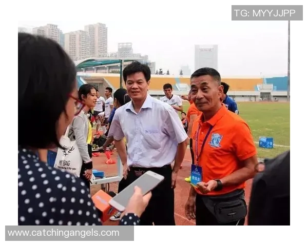 陈伟专访：回顾足球历程